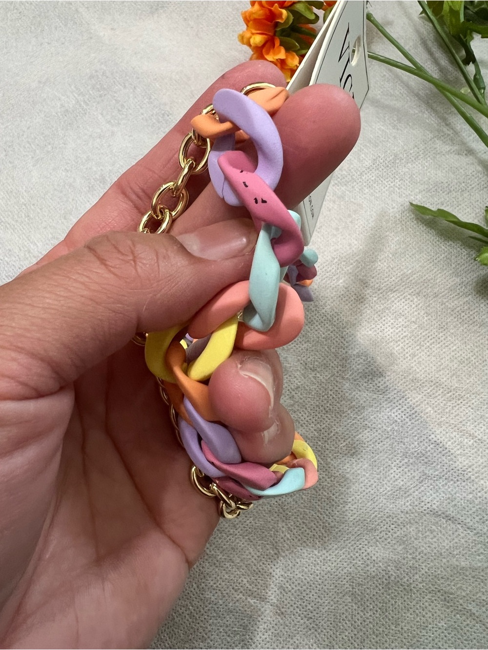 NWOT Vici Pastel Multi-Color Chunky Chain Necklace – Women Jewelry - Picture 6 of 6
